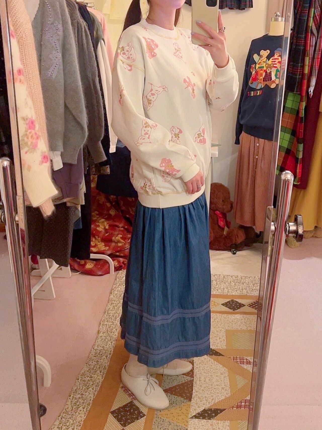 white dog lame sweat