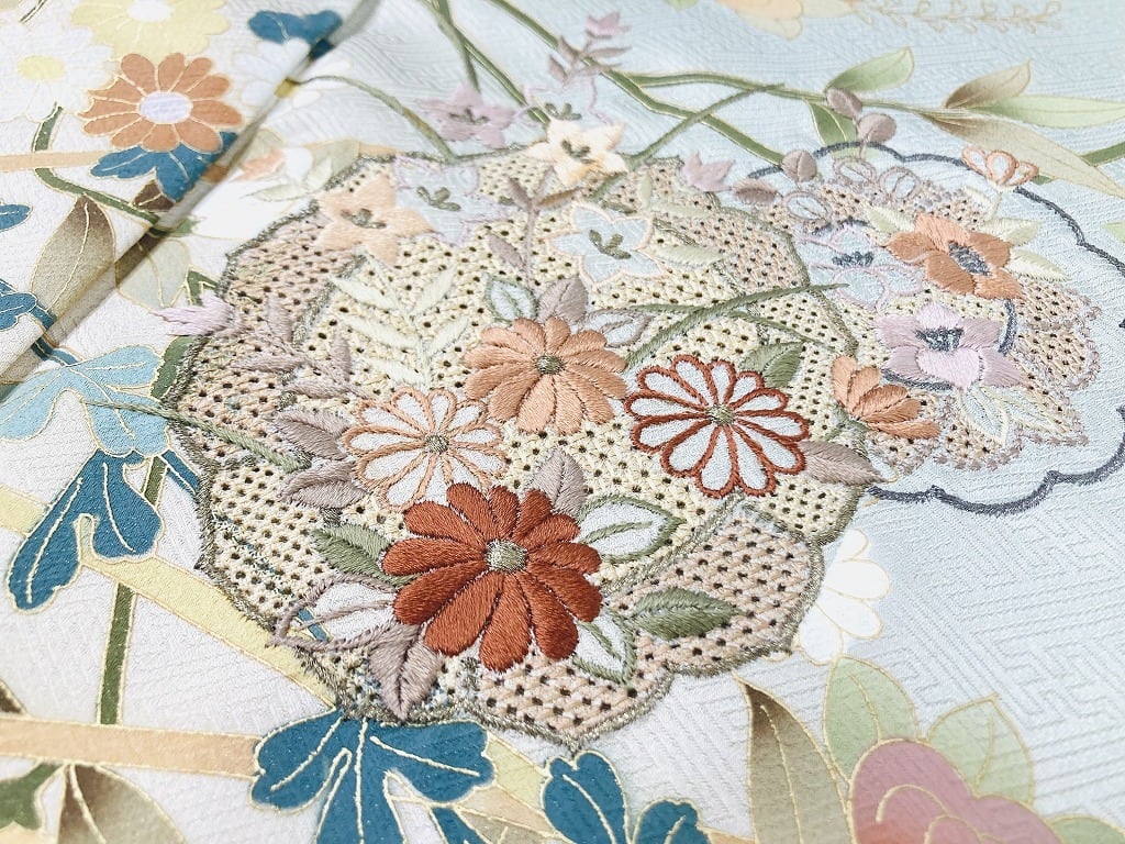 スワトウ刺繍 金彩友禅 京友禅 訪問着 花柄 正絹 白緑 黄緑 792