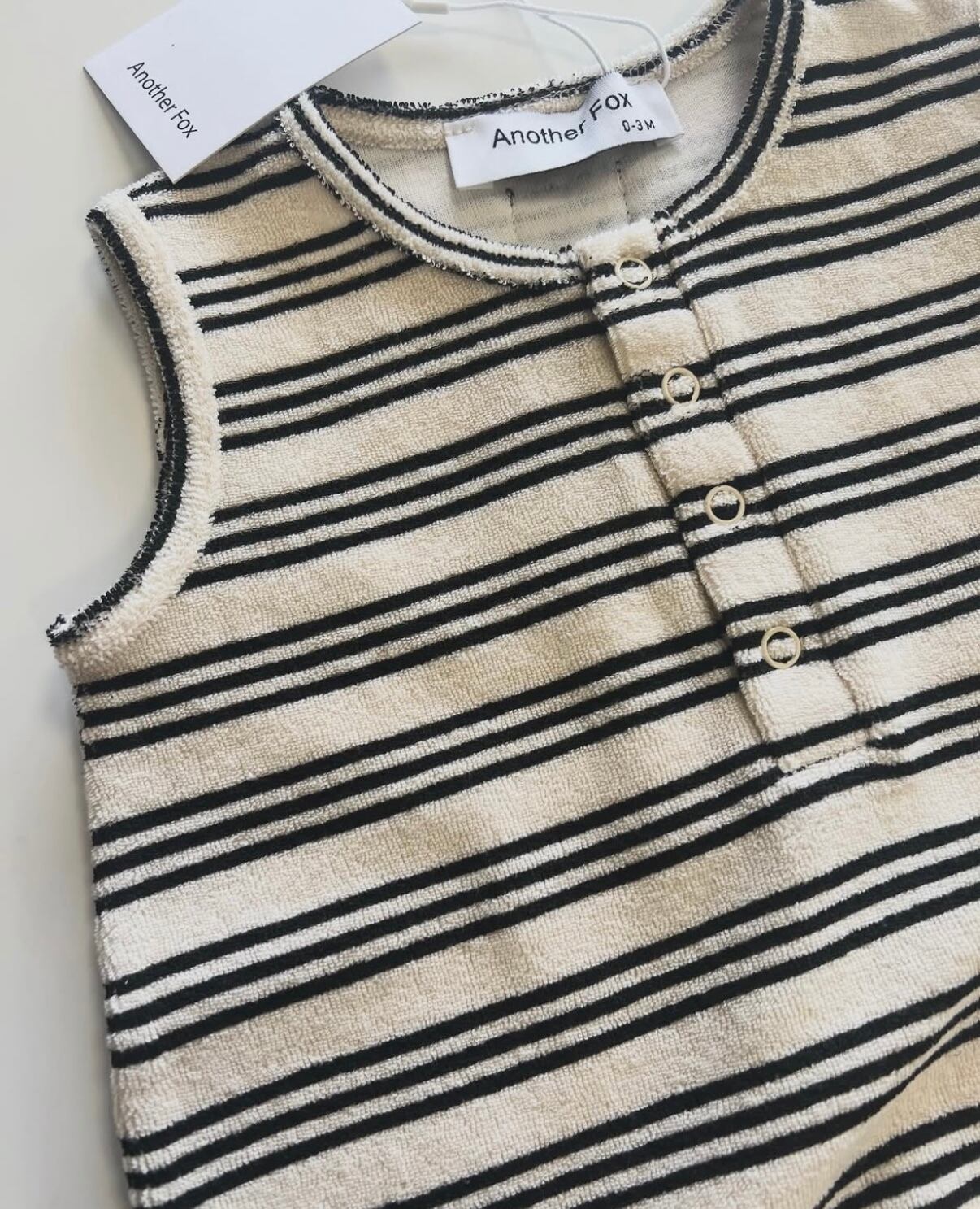 Another Fox STRIPE TERRY TOWEL SLEEVELESS BODYSUIT | PAY ID