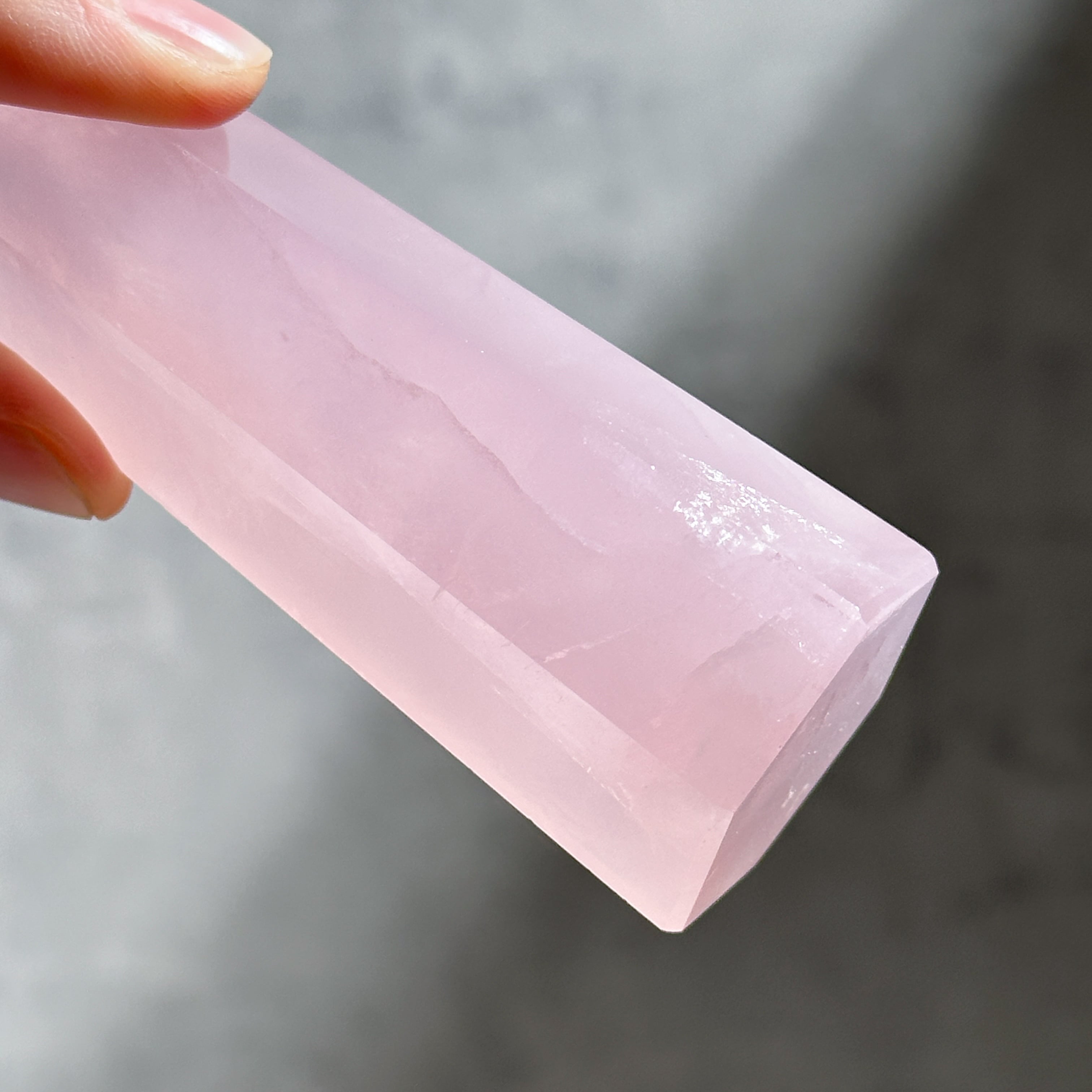 高品質】バイーア産ローズクォーツ タワー01◇ Rose Quartz ◇天然石