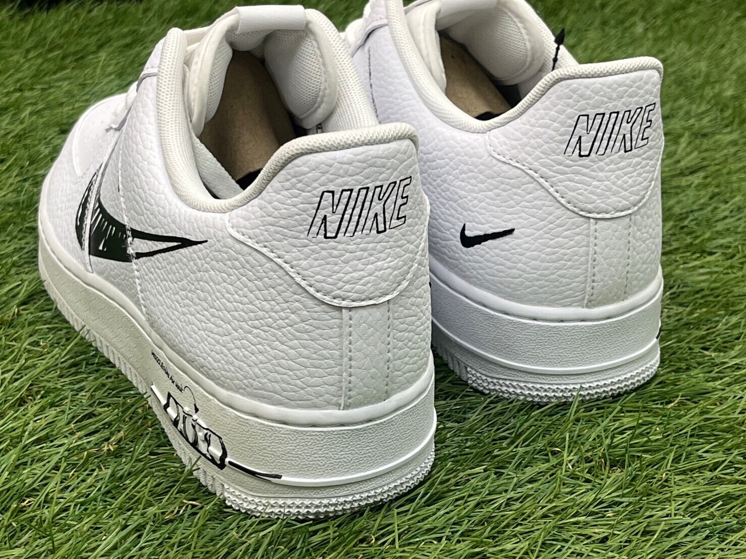 NIKE AIR FORCE 1 LOW LV8 UTILITY BLACK SKETCH CW7581-101 29cm 
