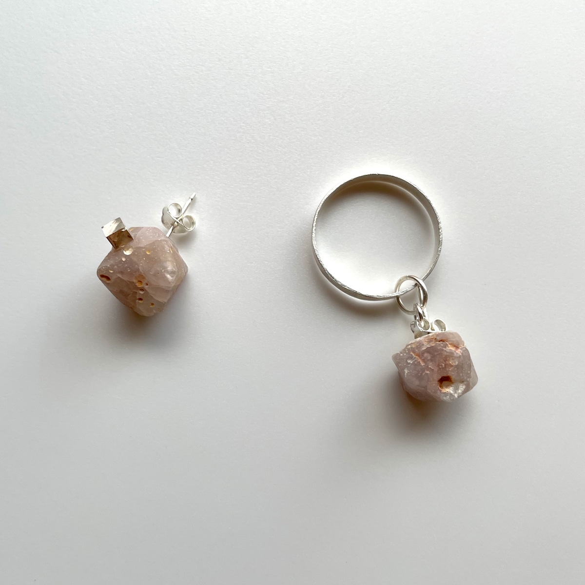 高温水晶とシルバーのピアス | yue-ni