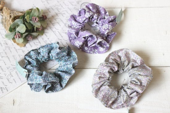 シュシュ リバティ花柄 Lepetitmarche ハンドメイド雑貨la Fleur シュシュ リバティ花柄 Lepetitmarche ハンドメイド雑貨la Fleur