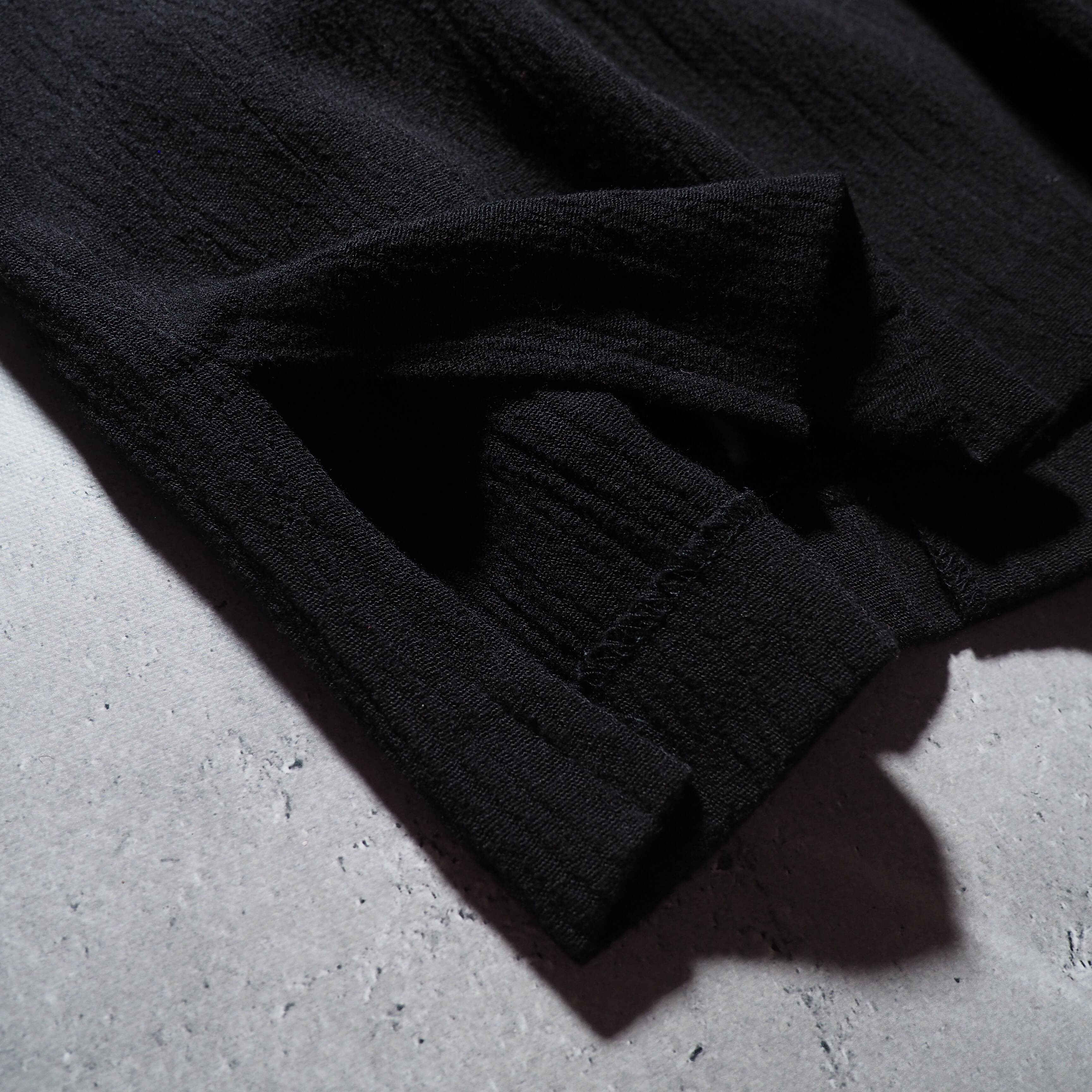 1990s Black mode pleats × Flower embroidery vintage SS open collar shirt (made in Usa)