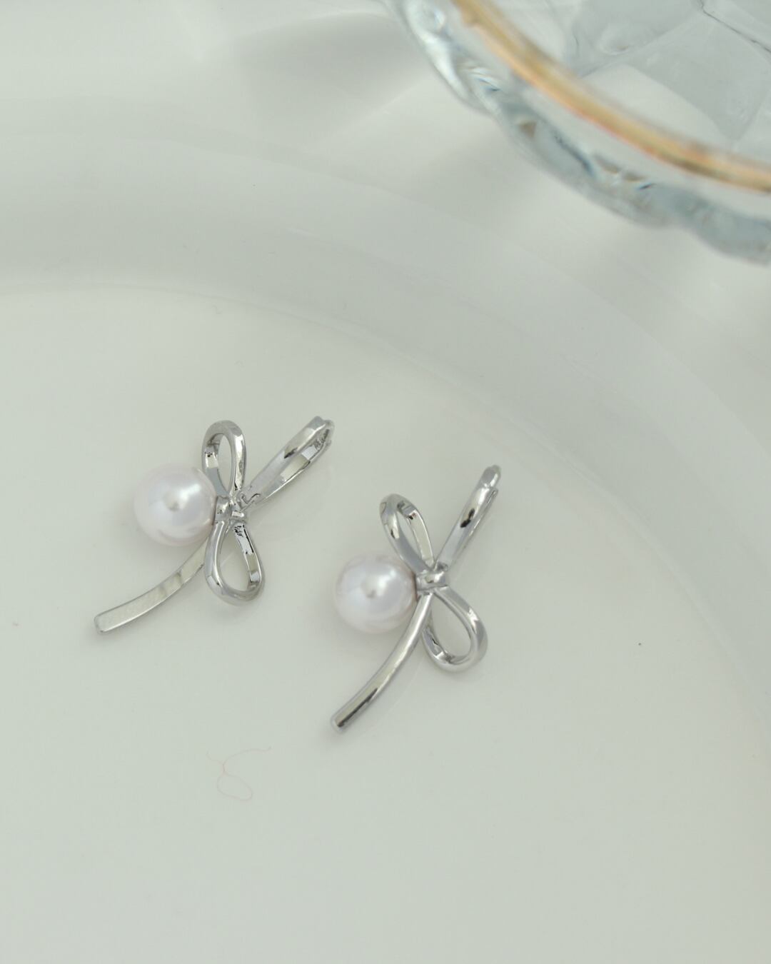 リボンパールイヤリング G25046