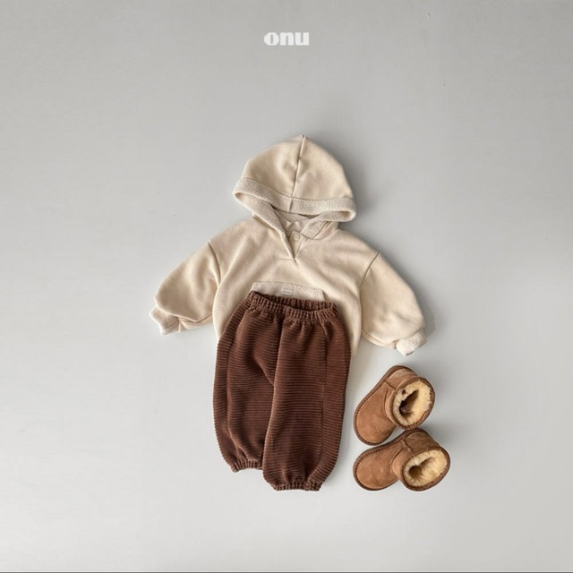 《予約》onu ¨ brush hoodie