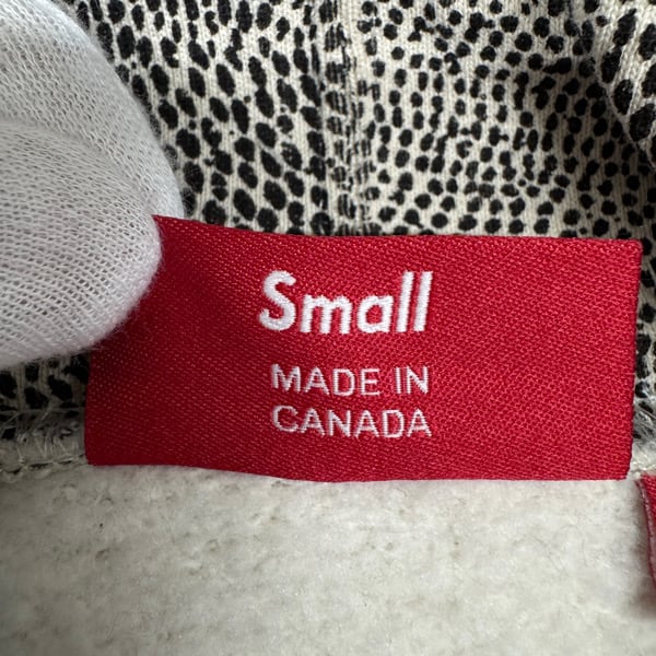 Supreme/シュプリーム 【25SS】 Small Box Hooded Sweatshirt Supreme/シュプリーム 【25SS】 Small Box Hooded Sweatshirt