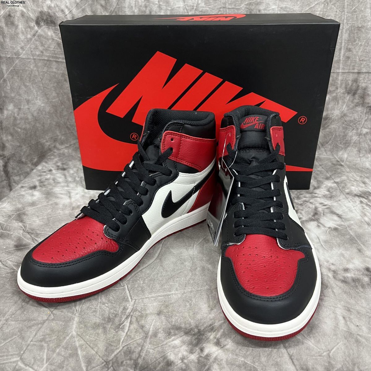 新品未使用　NIKE AIR JORDAN1 BRED TOE