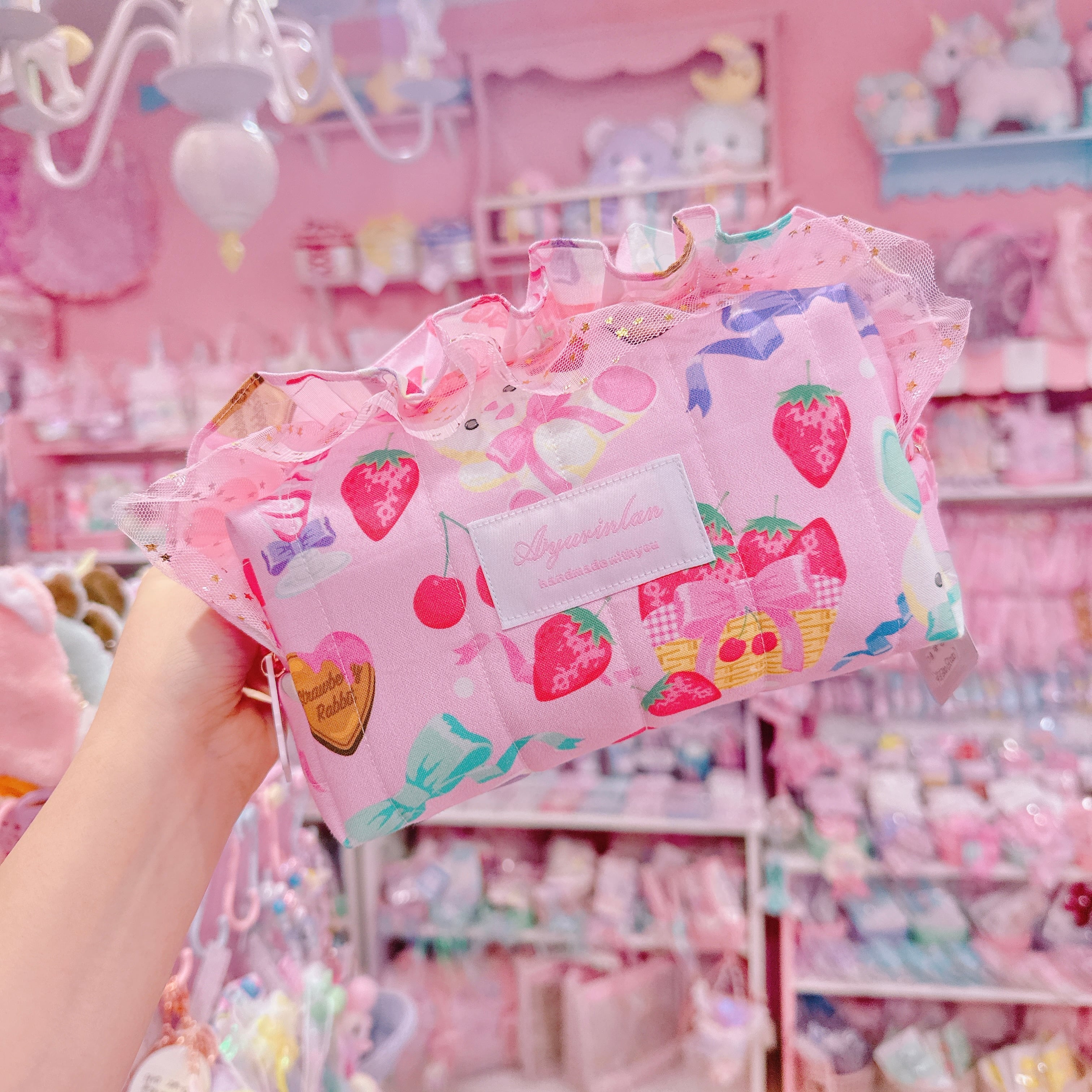 【D8】78-40フリルBOXポーチ