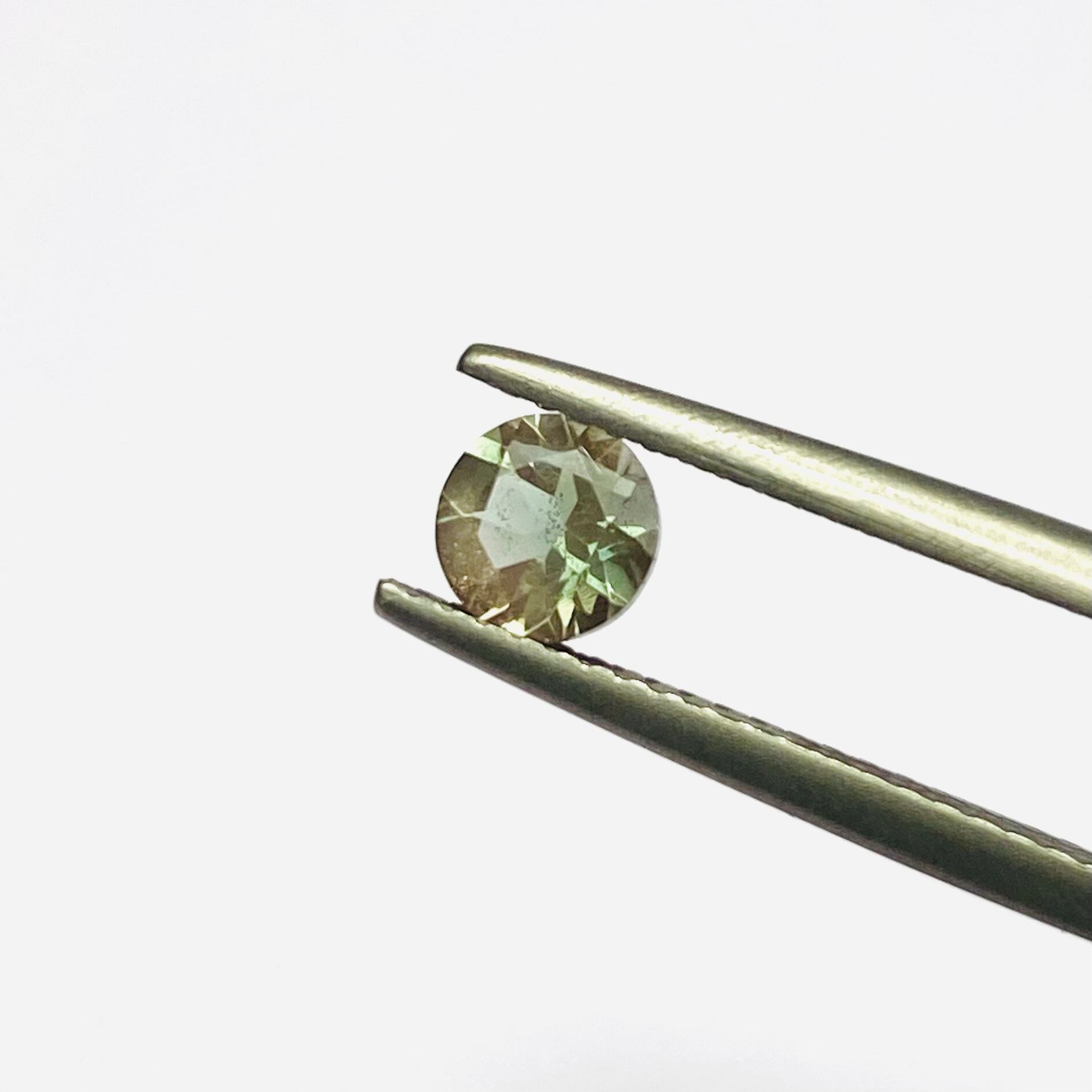 3色、シラーに贅沢なオレゴンサンストーン