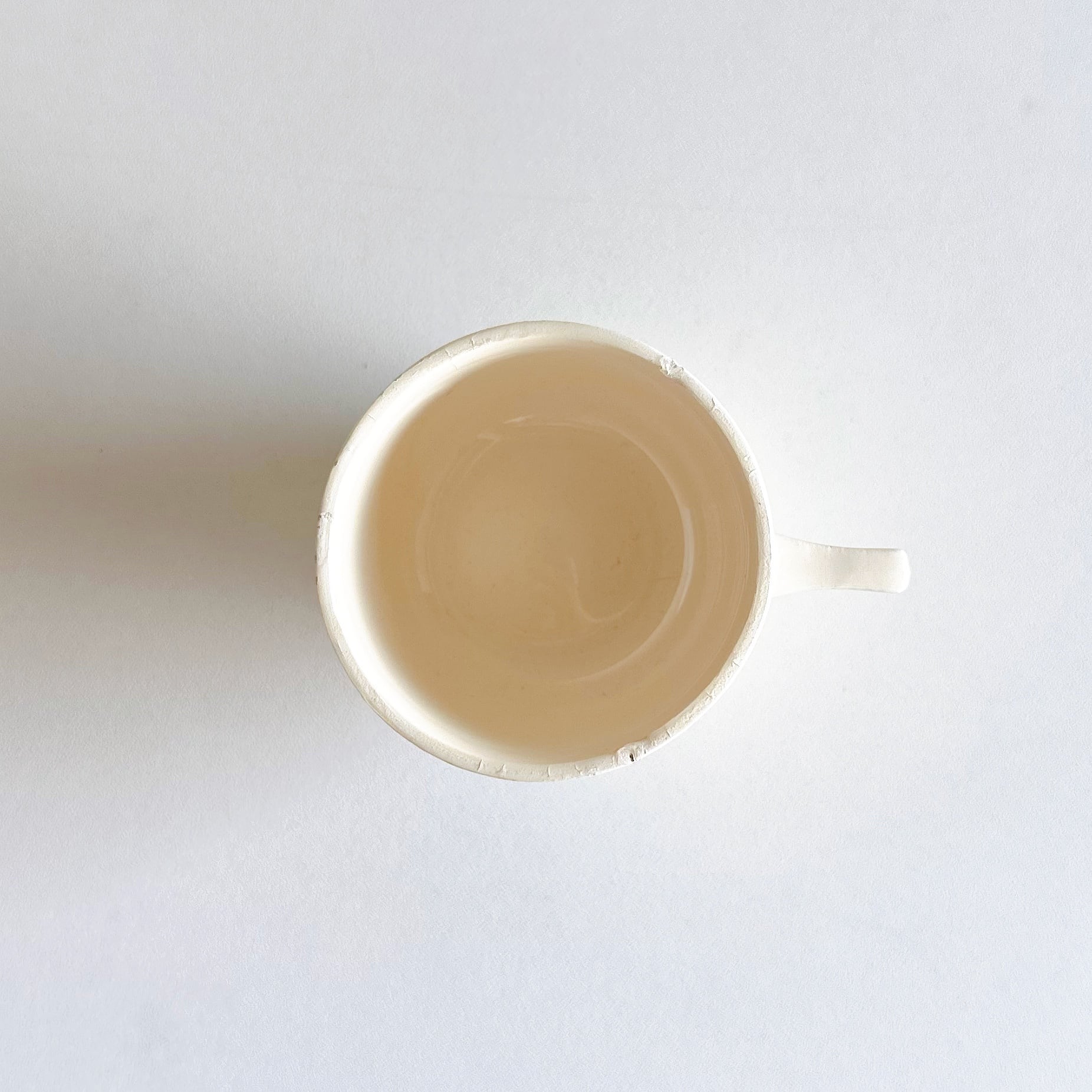 Badonviller バドンヴィレー コーヒーカップ 赤と青のポショワール