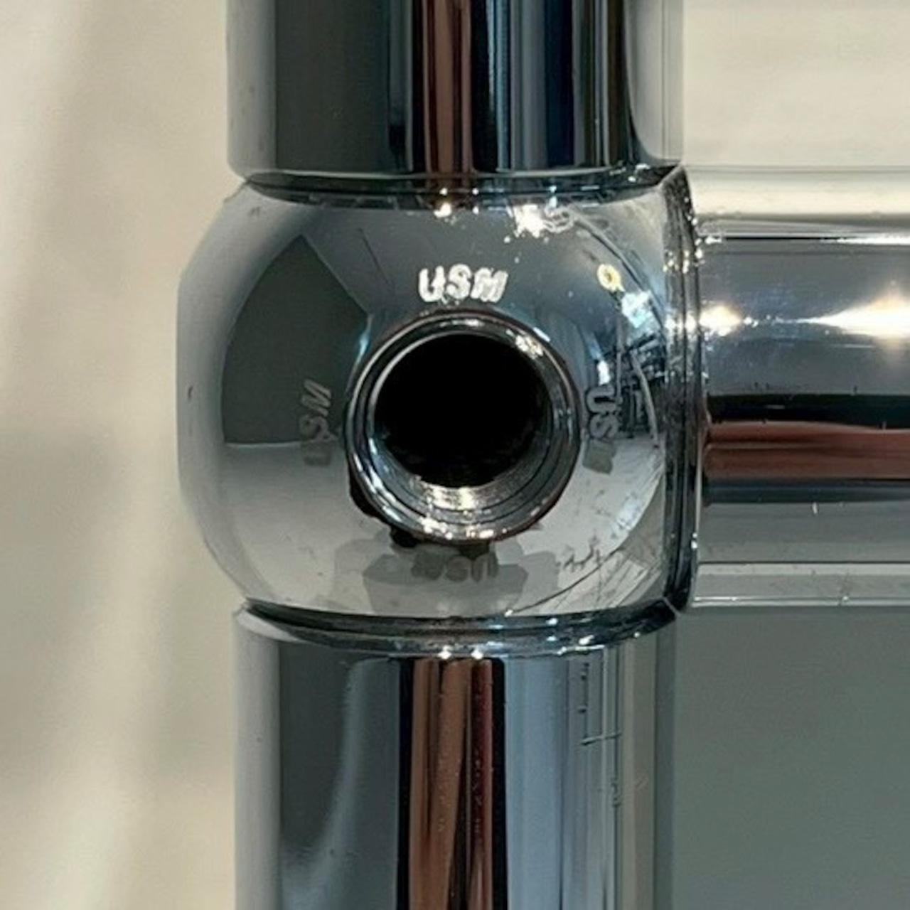 USM Haller ハラー キャビネット サイドボード 1列2段 ユニットラック シェルフ 棚 収納 ホワイト 白 モダン ミニマル ホテルライク