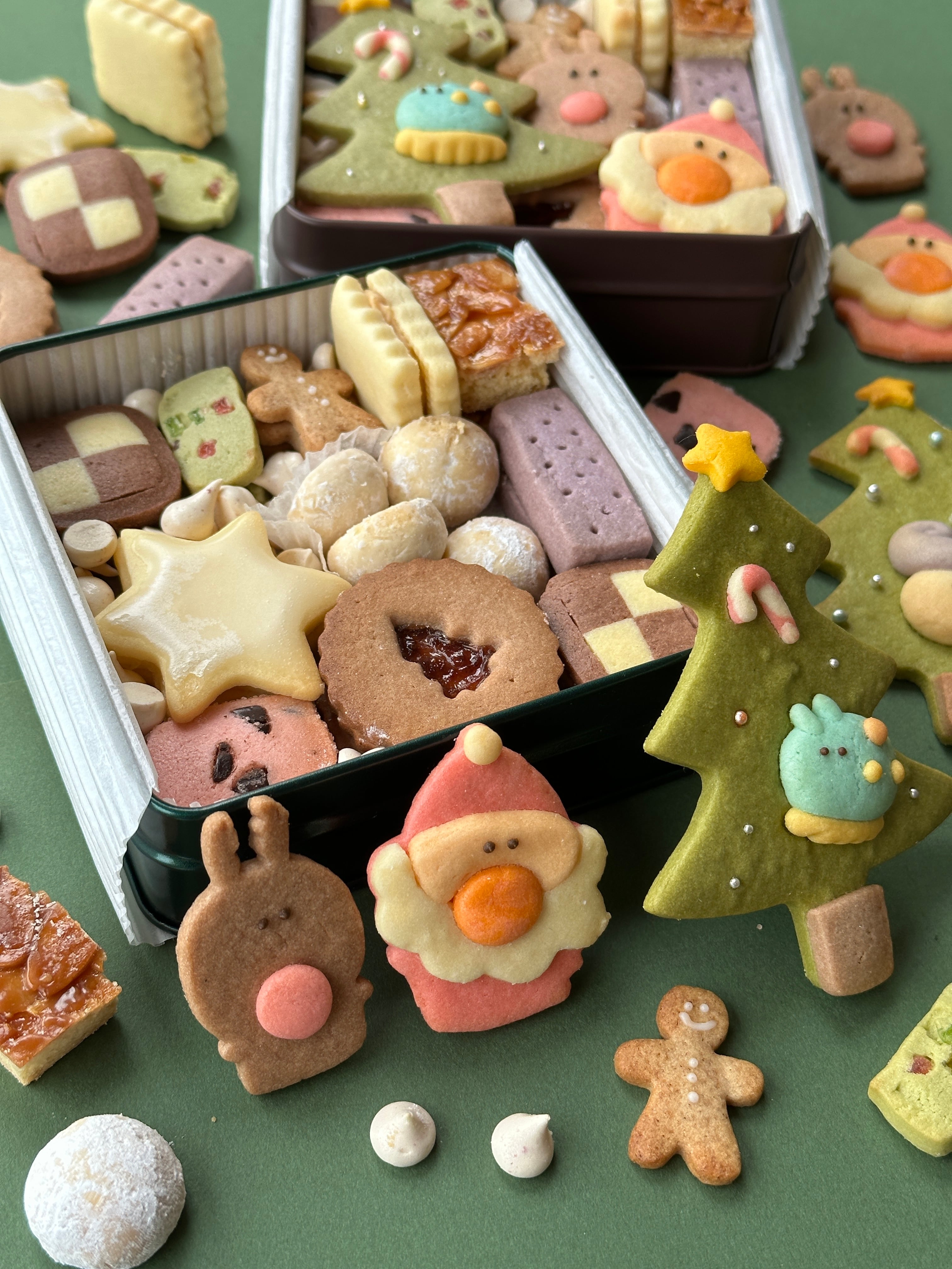 クリスマスクッキー缶