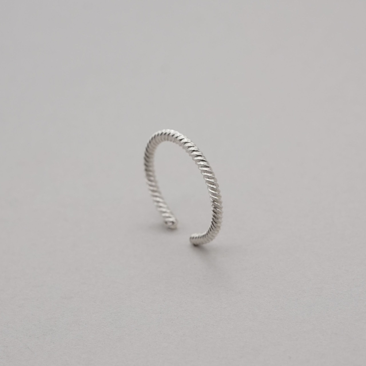 nezu　（純銀）　ear cuff　（M）