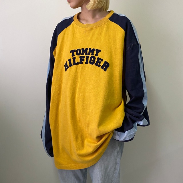 ビッグサイズ 00年代 TOMMY HILFIGER トミーヒルフィガー ブランドロゴ 