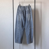 【受注予約:1月下旬入荷予定】ベルト付ステッチデザインカーブデニムPT/ブルー