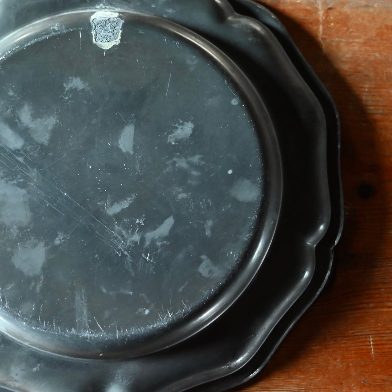 Pewter Plate / ピューター プレート〈 お皿・エタン・収納・店舗什器
