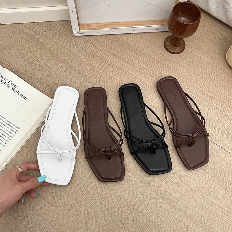 靴女性 2025 スリッパカジュアル Pantofle ゴムフリップフロップ低高級新夏フラットハワイアンローマスキャンダルファッション PU シルク Fa