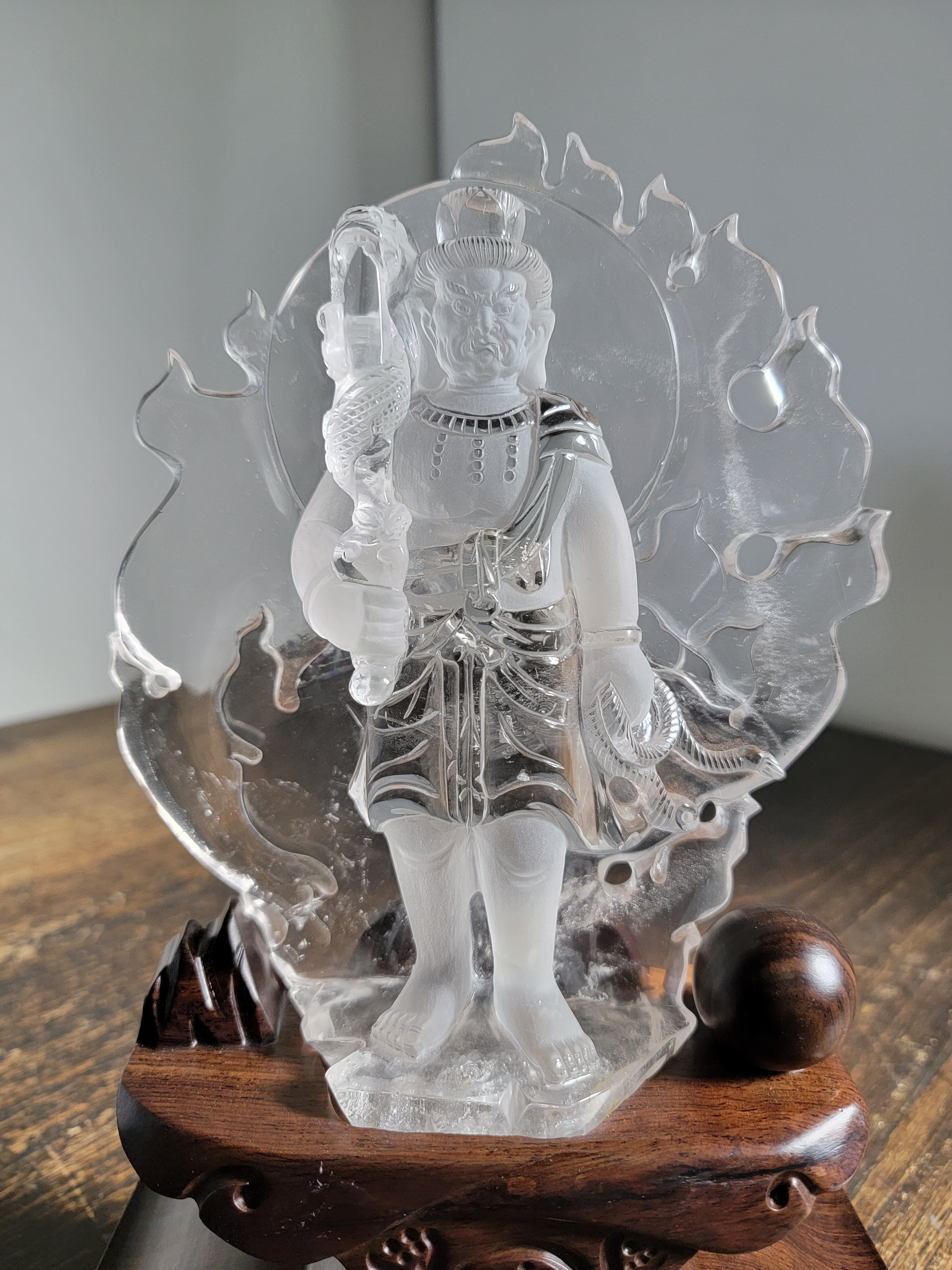 [送料無料][高品質][超美品] 天然水晶不動明王（倶利伽羅剣）