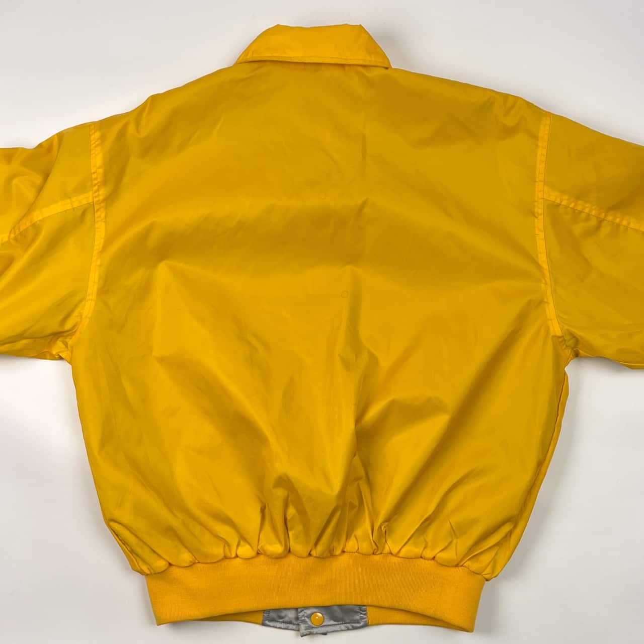 リバーシブル FUJISANKEI COMMUNICATIONS GROUP フジサンケイグループ ナイロン ジャケット ジャンパー LL/シルバー イエロー/フジテレビ/メンズ