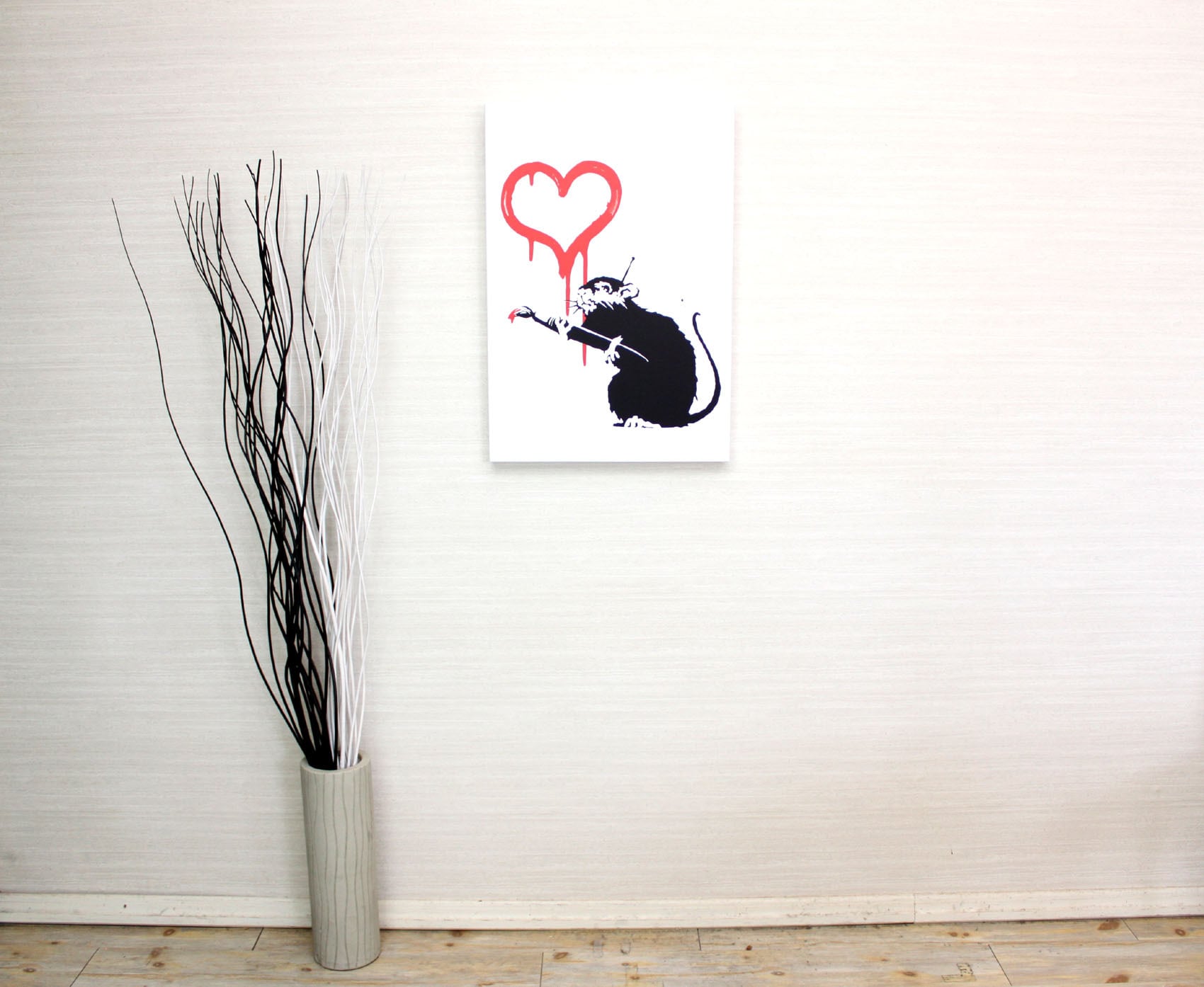 バンクシー「ラブ ラット/Love Rat」展示用フック付きキャンバス バンクシー「ラブ ラット/Love Rat」展示用フック付きキャンバス