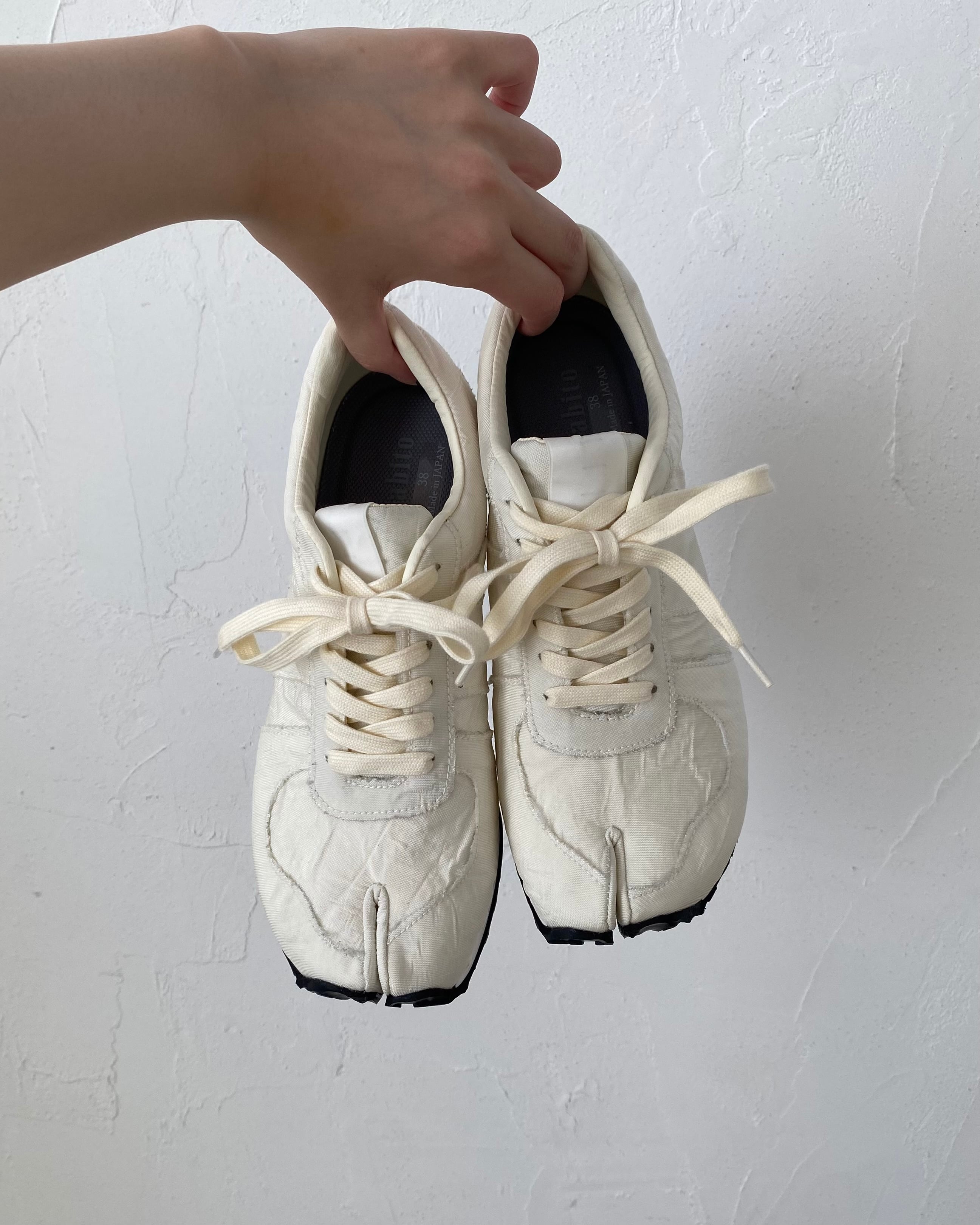 tabito Tabi Trainer Rebirth White | planet3rd