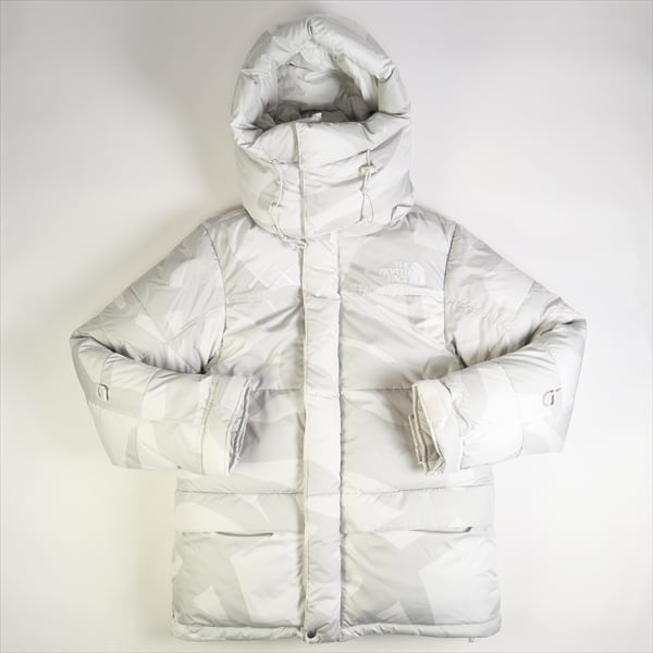 KAWS(カウズ)×THE NORTH FACE(ザ・ノース・フェイス) ダウン