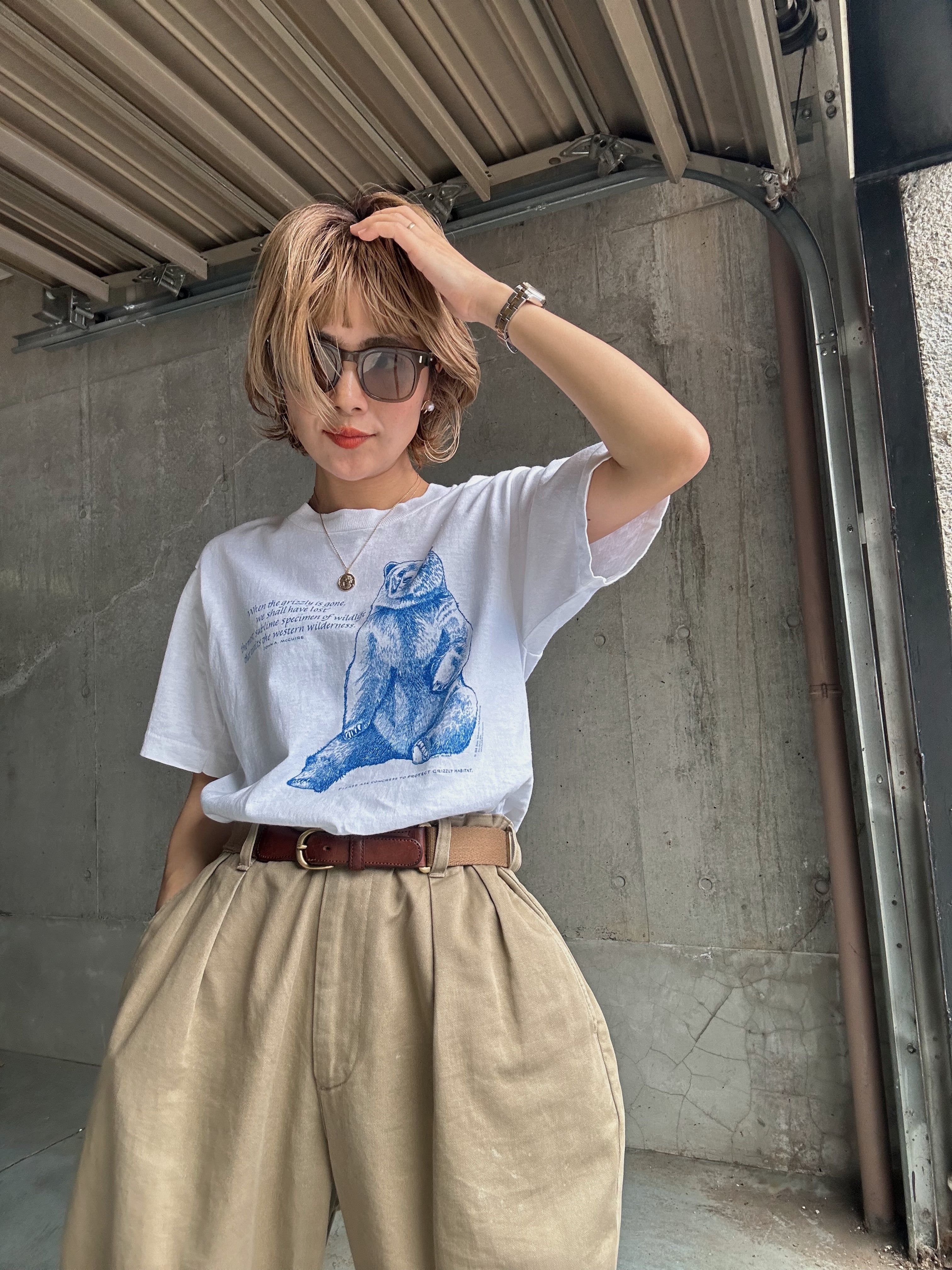 (CS1861)80’s Fruit of the room double side printed t-shirt made in USA