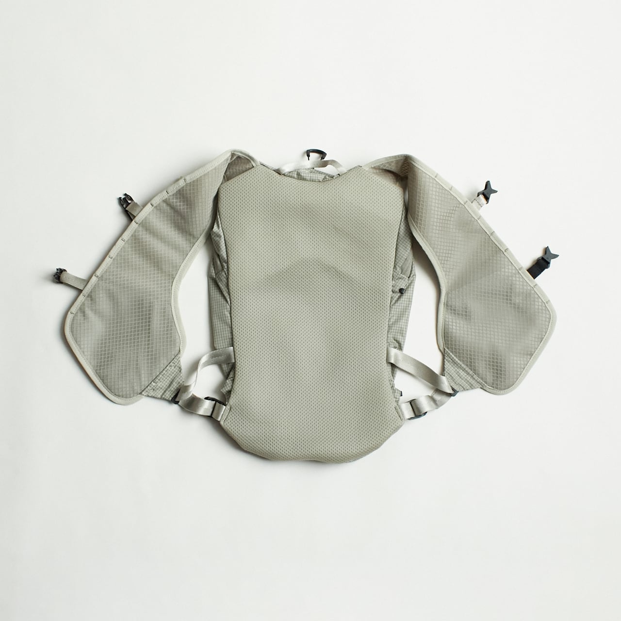 THE NORTH FACE （ザ・ノース・フェイス）アイビス10 クレイグレー (CL