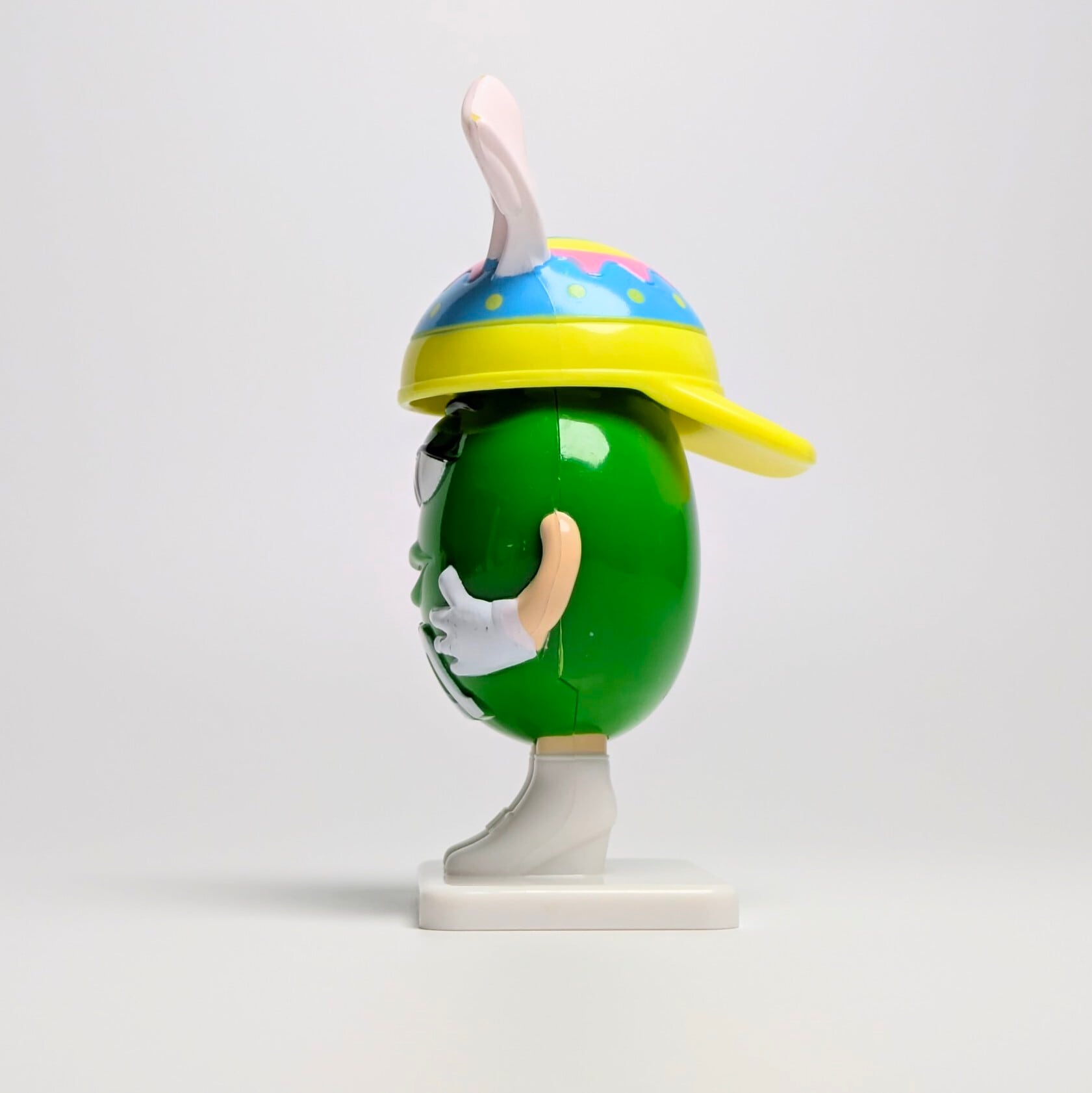 ☆VINTAGE JUNK☆【 m&m's  ( エムアンドエムズ ) 】 イースターバニーの耳付きヘルメット / グリーン / Mini Dispenser / ミニディスペンサー / Container / コンテナ 〚アメリカン雑貨 アメトイ〛