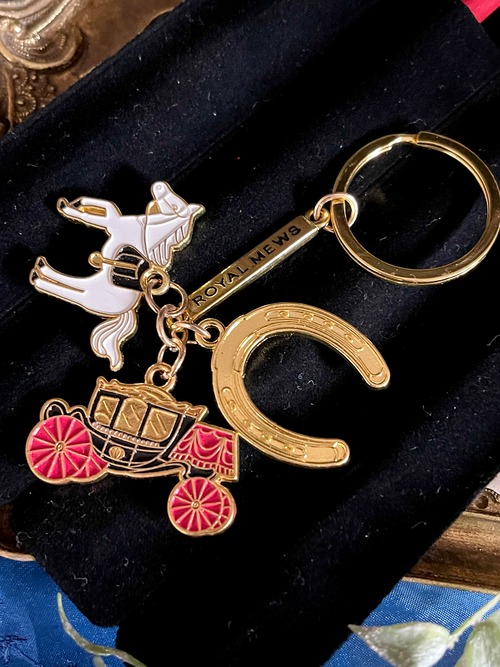 再入荷！『ロイヤルコレクション』チャーム キーリング ROYAL MEWS CHARM KEYRINGの画像