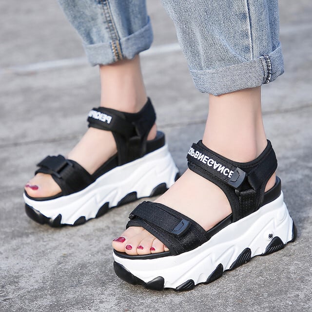 サンダル レディース スポーツサンダル 厚底サンダル ロゴ スポーティ カジュアル 22cm/22.5cm/23cm/23.5cm/24cm/24.5cm夏 全3色 ブラック/ホワイト/グリーン