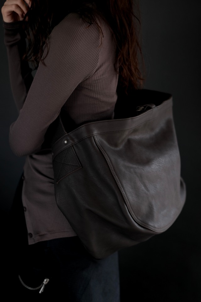 T.T  / LOT.004 NEWSBOY BAG HORSE LEATHER "BROWN"