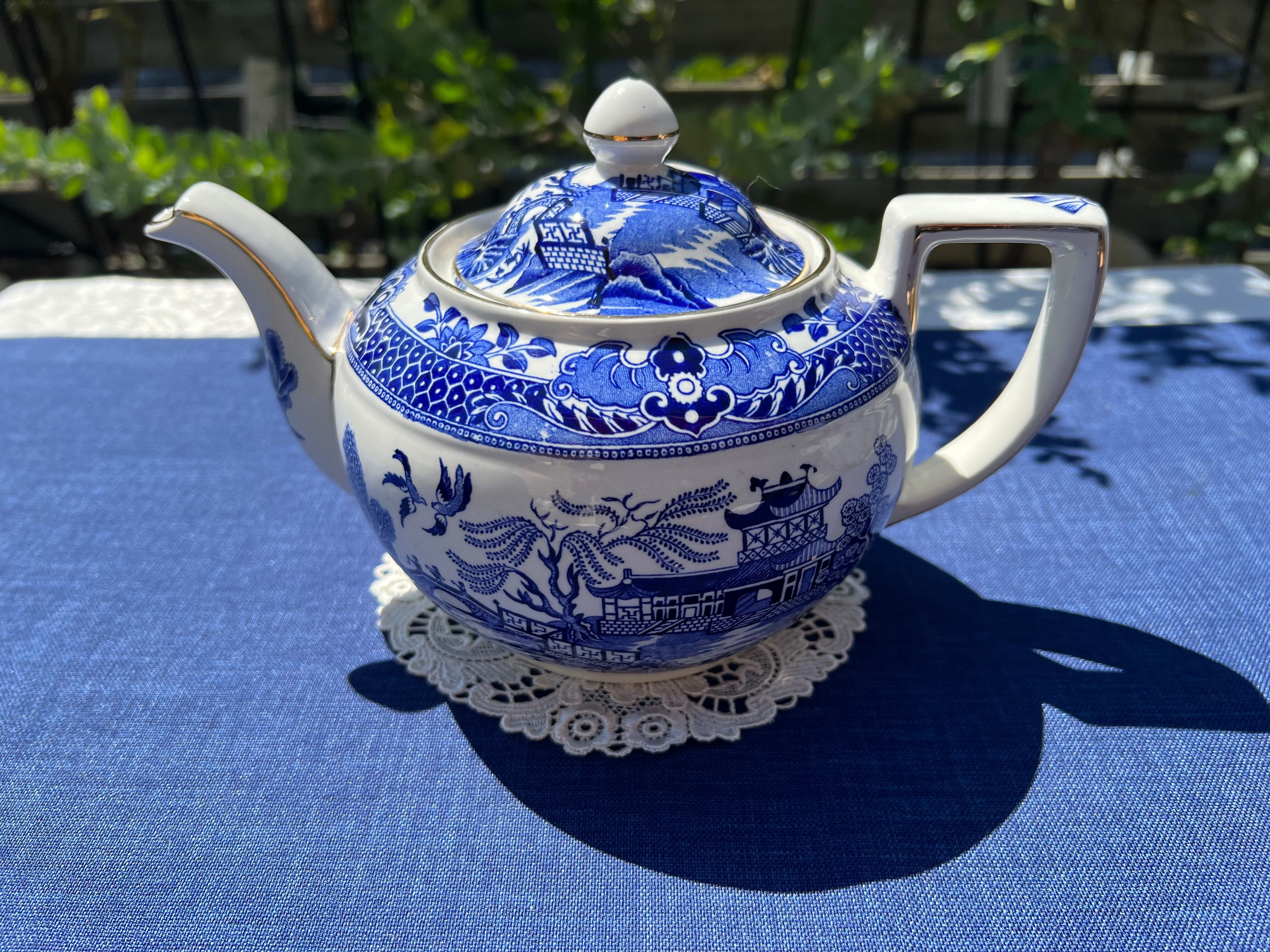 Burleigh社　ブルーウイロー　ティーポット金彩つき