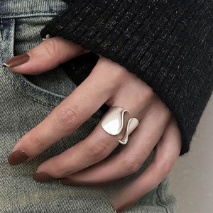 Silver wavymode ring　000624