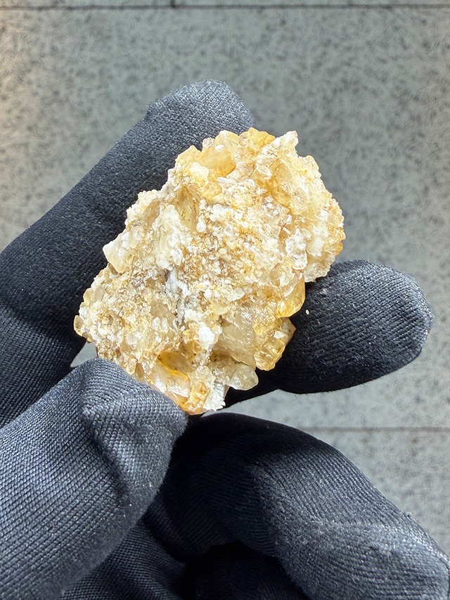 リューコガーネット（ホワイトガーネット）【ML-0148】パキスタン KPK