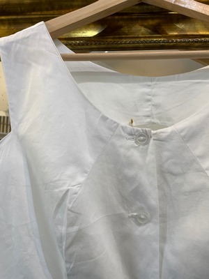VINTAGE 50's white sleeveless blouse