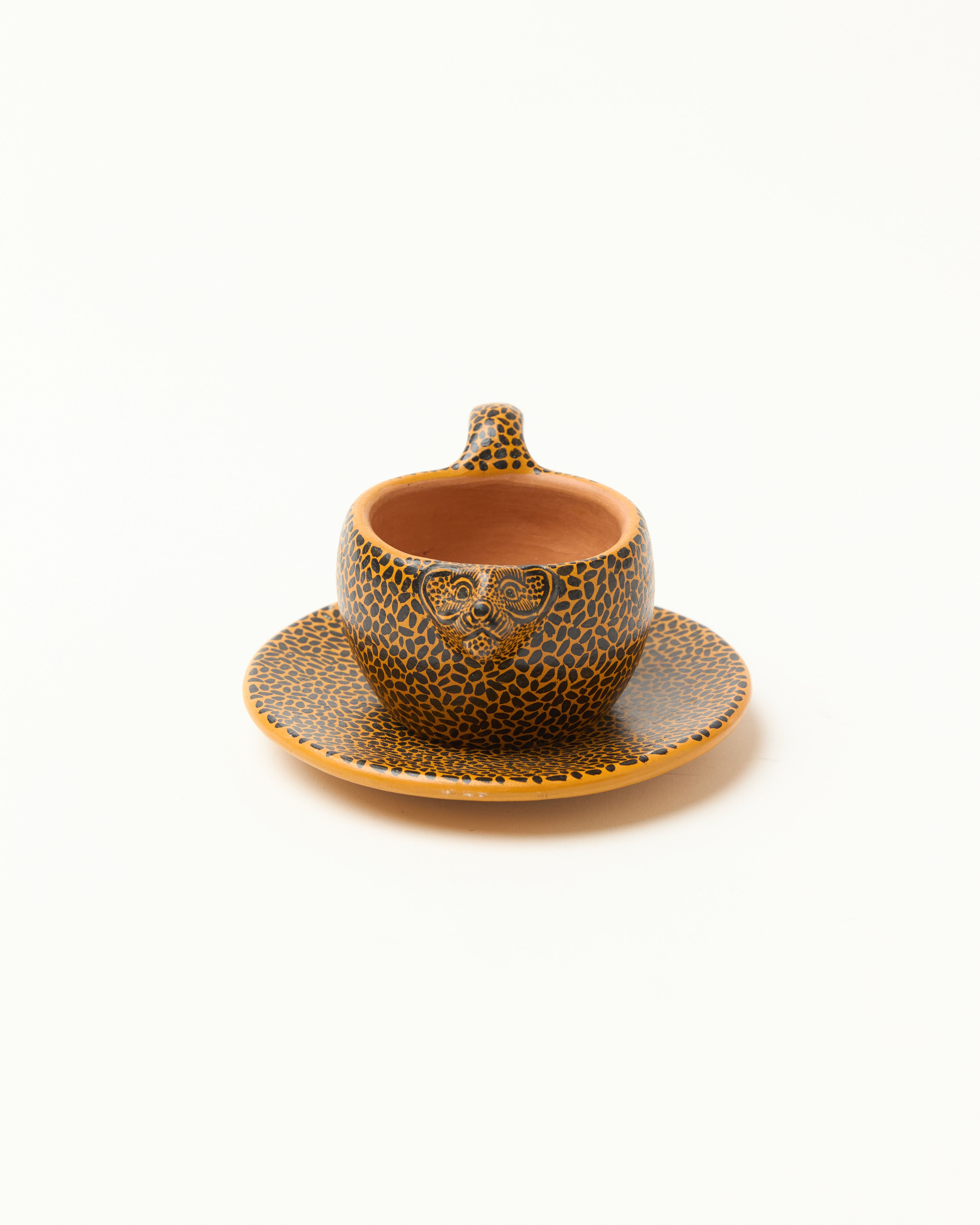 鹿の描かれた灰皿と、南部鉄瓶分福茶釜のライター。【昭和ノスタルジー、素材アルミ】 南部鉄器／分福茶釜／灰皿 | PAY ID