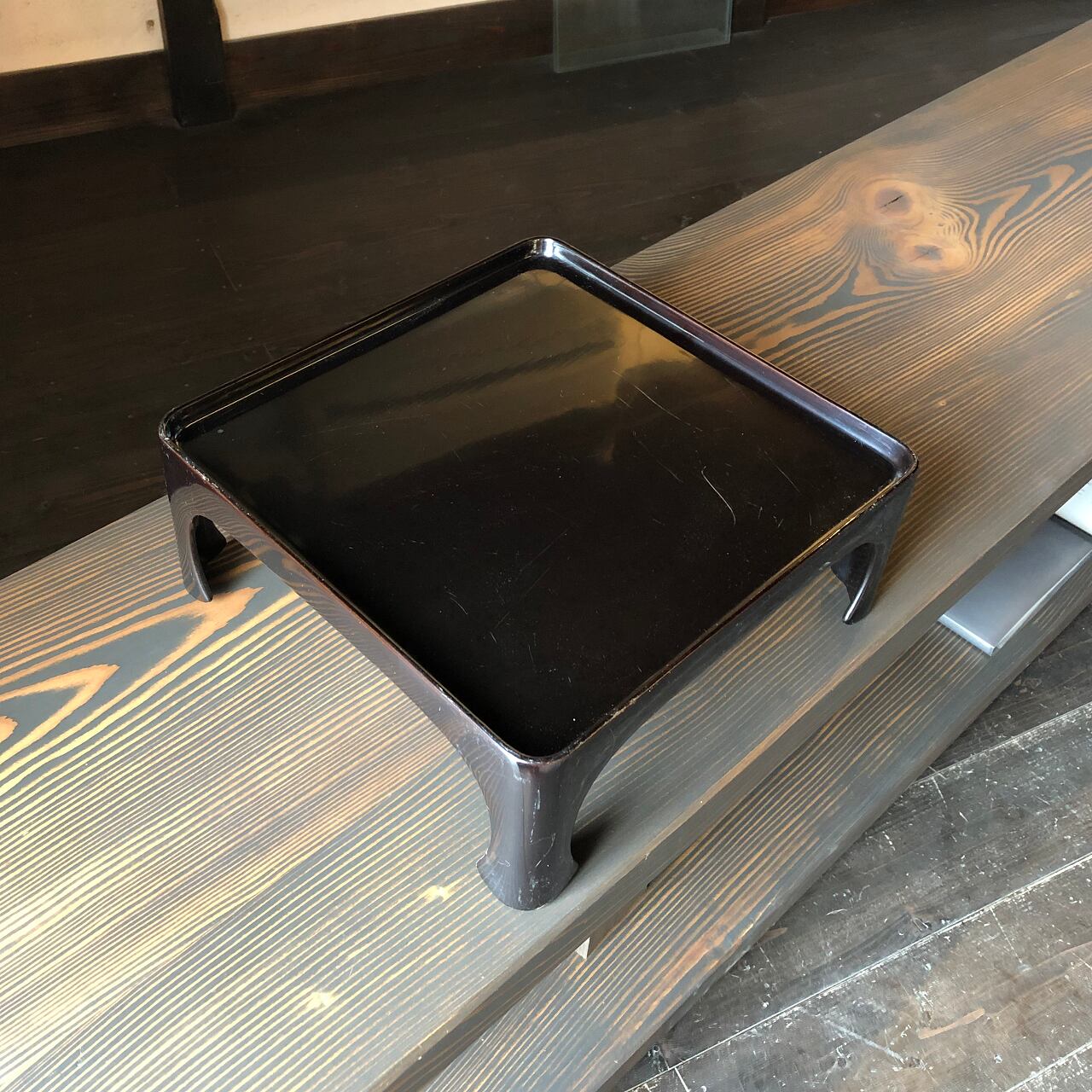 四方脚付　会席膳　御膳台　三客　スタッキング　古道具　アンティーク　ヴィンテージ 四方脚付 会席膳 御膳台 三客 スタッキング 古道具 アンティーク