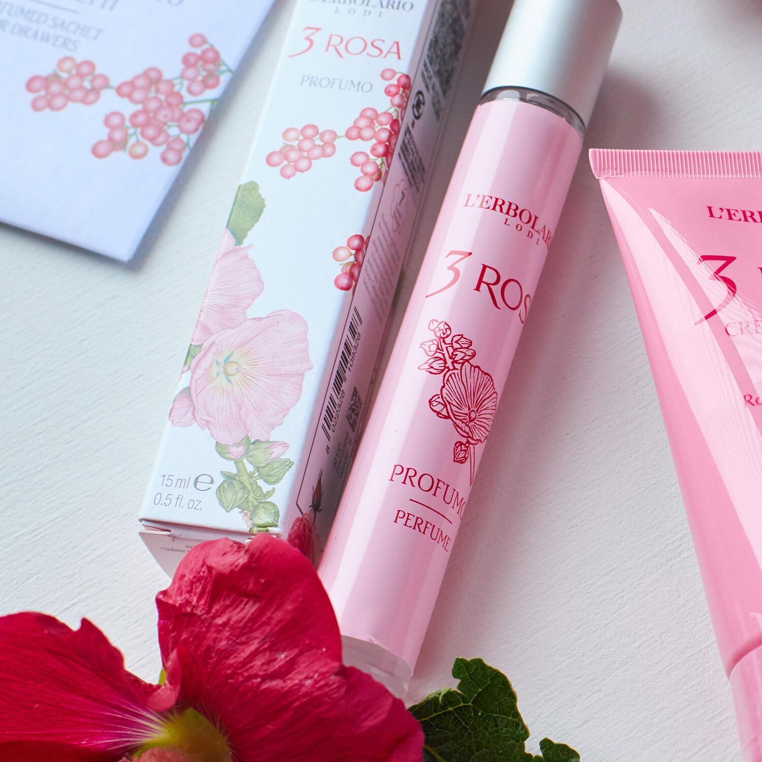 3 Rosa】3ローザ パフューム 15ml｜レルボラリオ L'ERBOLARIO | VIA