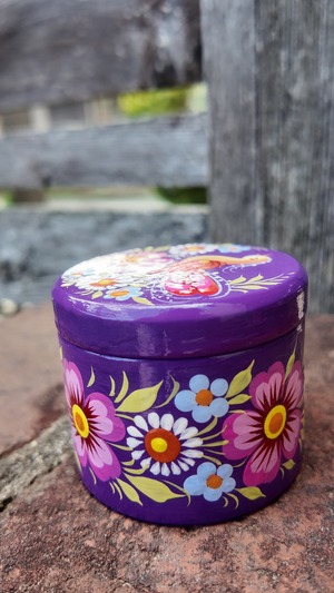 ペトリキウカ塗り　木製小物入れ・ジュエリーボックス（ティモシェンコ作）ウクライナ製