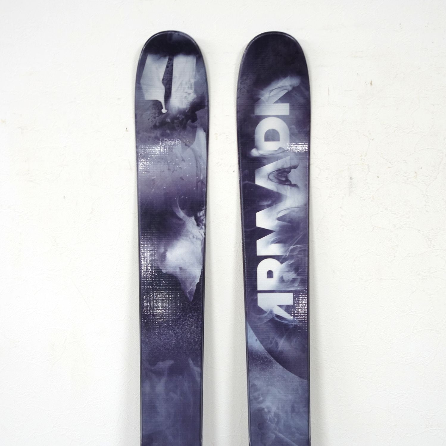 armada tantrum 138cm パウダー　ファットスキー armada tantrum 138cm パウダー ファットスキー｜Yahoo!フリマ（旧