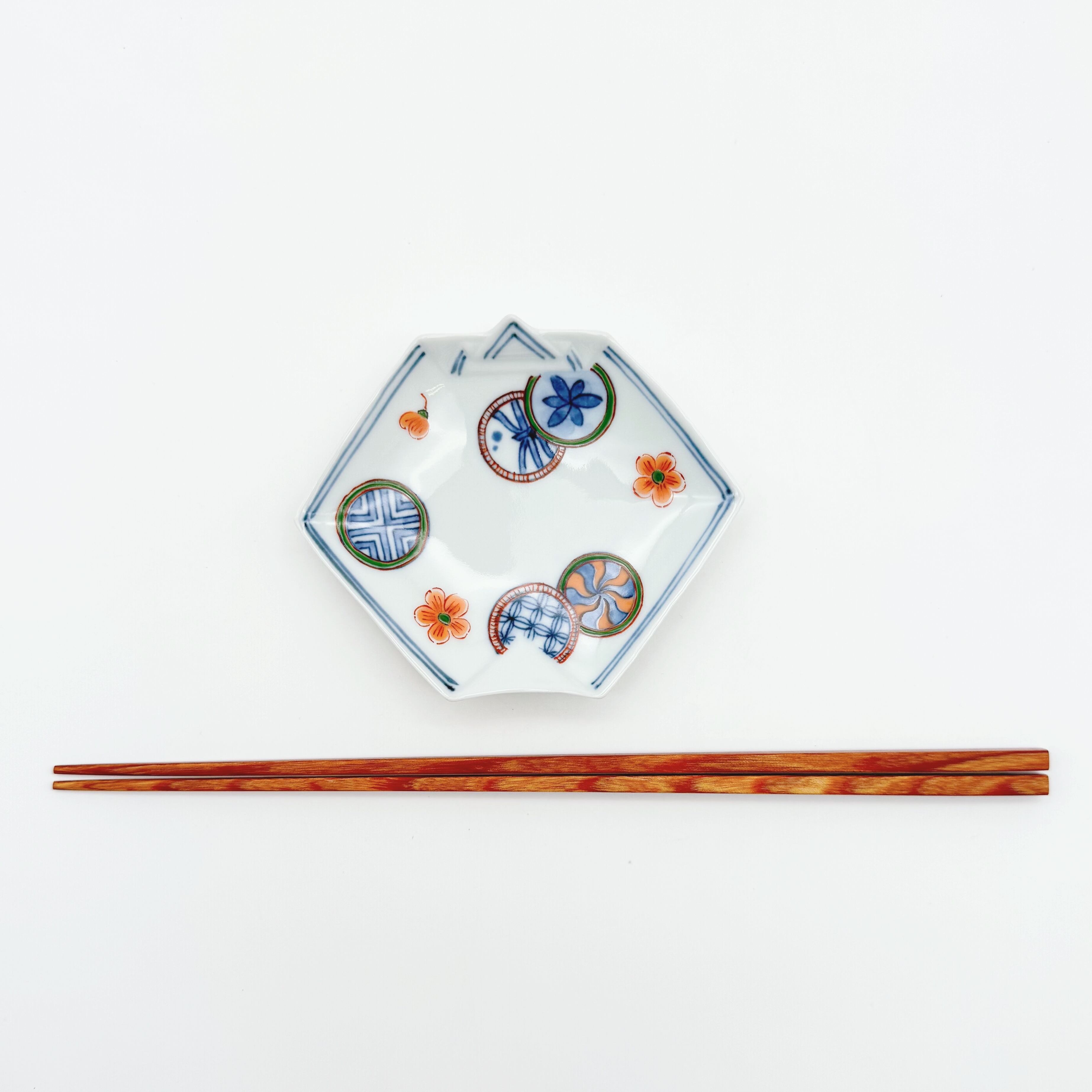 染錦丸紋 折紙型小皿 | 24to3［西富陶磁器オンラインストア 有田焼