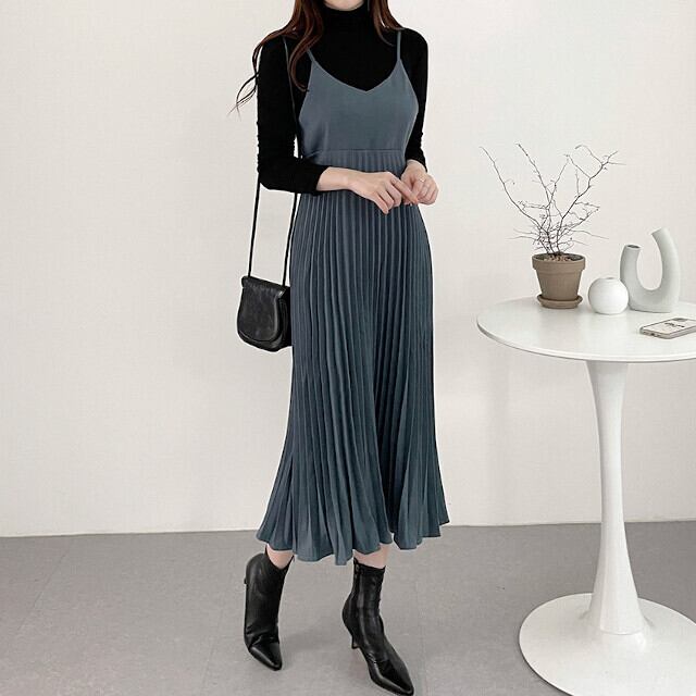 ワンピース レディース キャミワンピ レイヤード シック プリーツ 大人かわいい 重ね着 おしゃれ 秋冬 ネイビー/ブラック