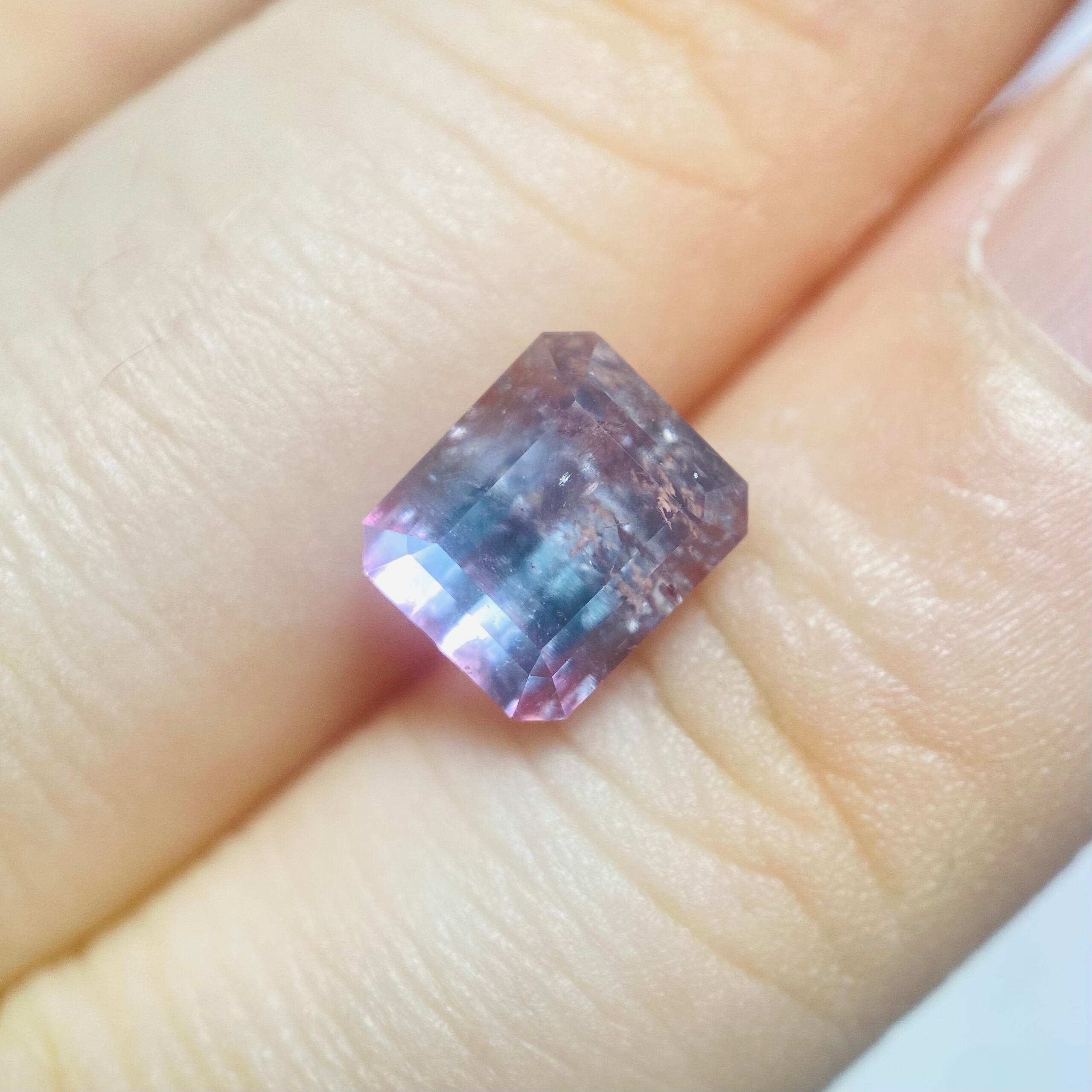 空とスミレ トルマリン