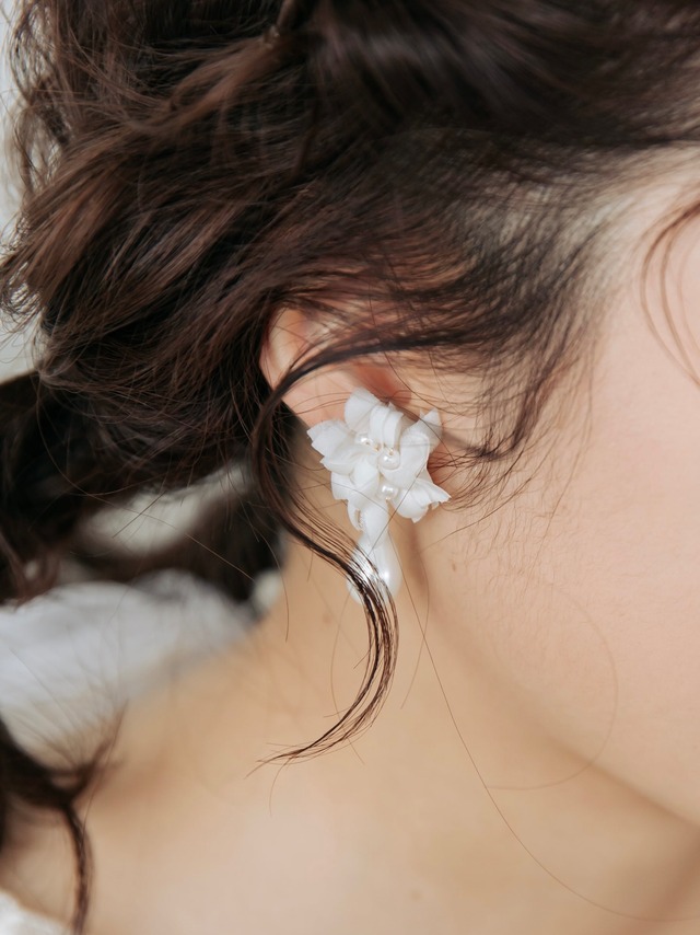 Amaryllis ブライダルアクセサリー ウェディングアクセサリー イヤリング [ AM-176 ]