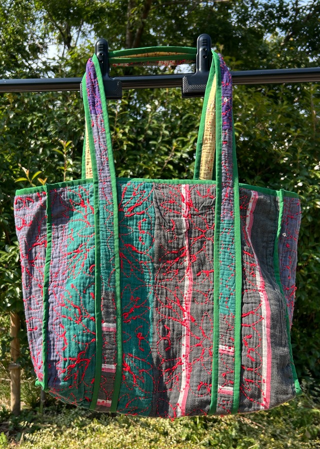 REVERSIBLE KANTHA BAG_005