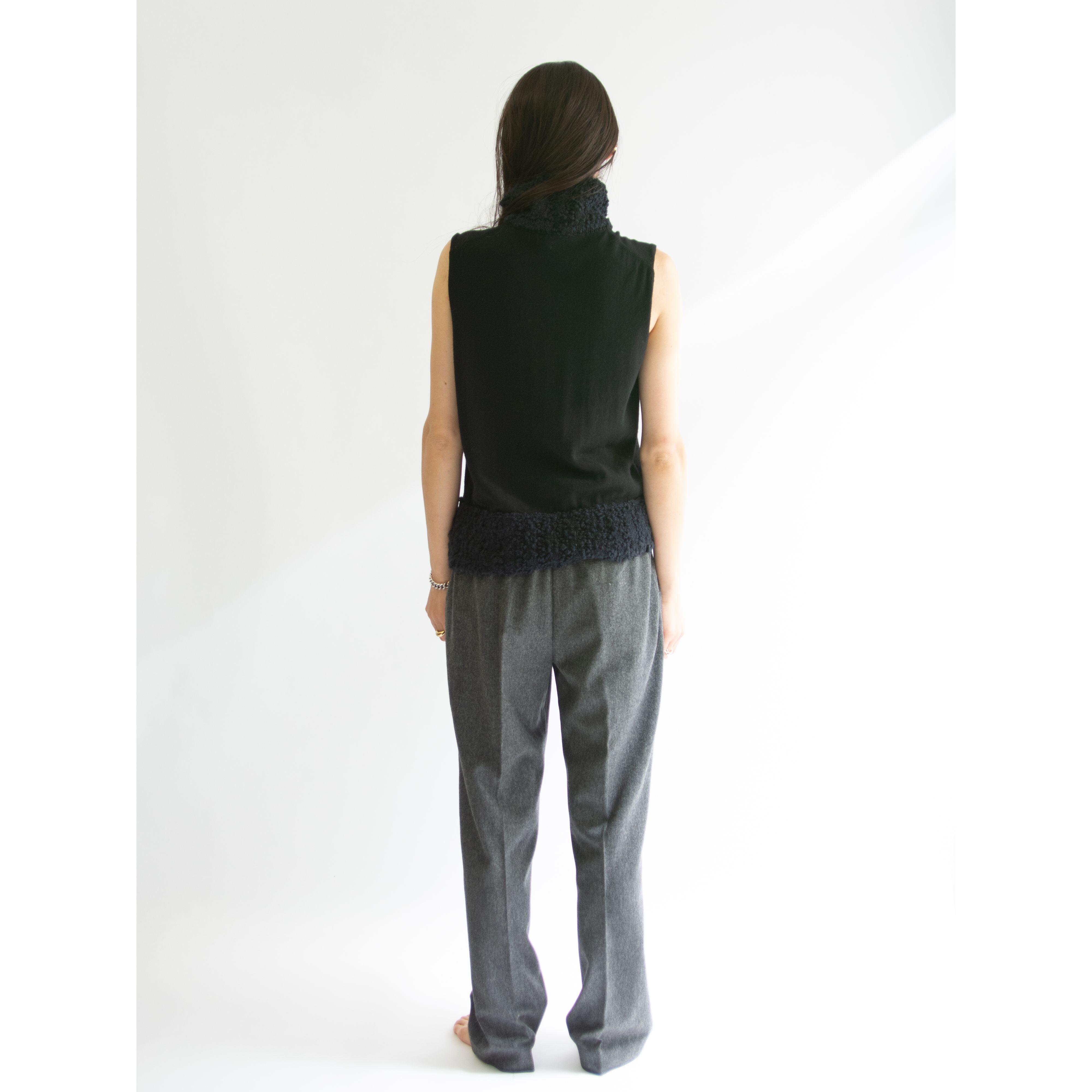 【Christian Dior BOUTIQUE】Made in Italy Wool-Silk-Nylon High Neck Sleeveless Sweater（クリスチャンディオール イタリア製 ウールシルクナイロン ハイネックノースリーブニット セーター）