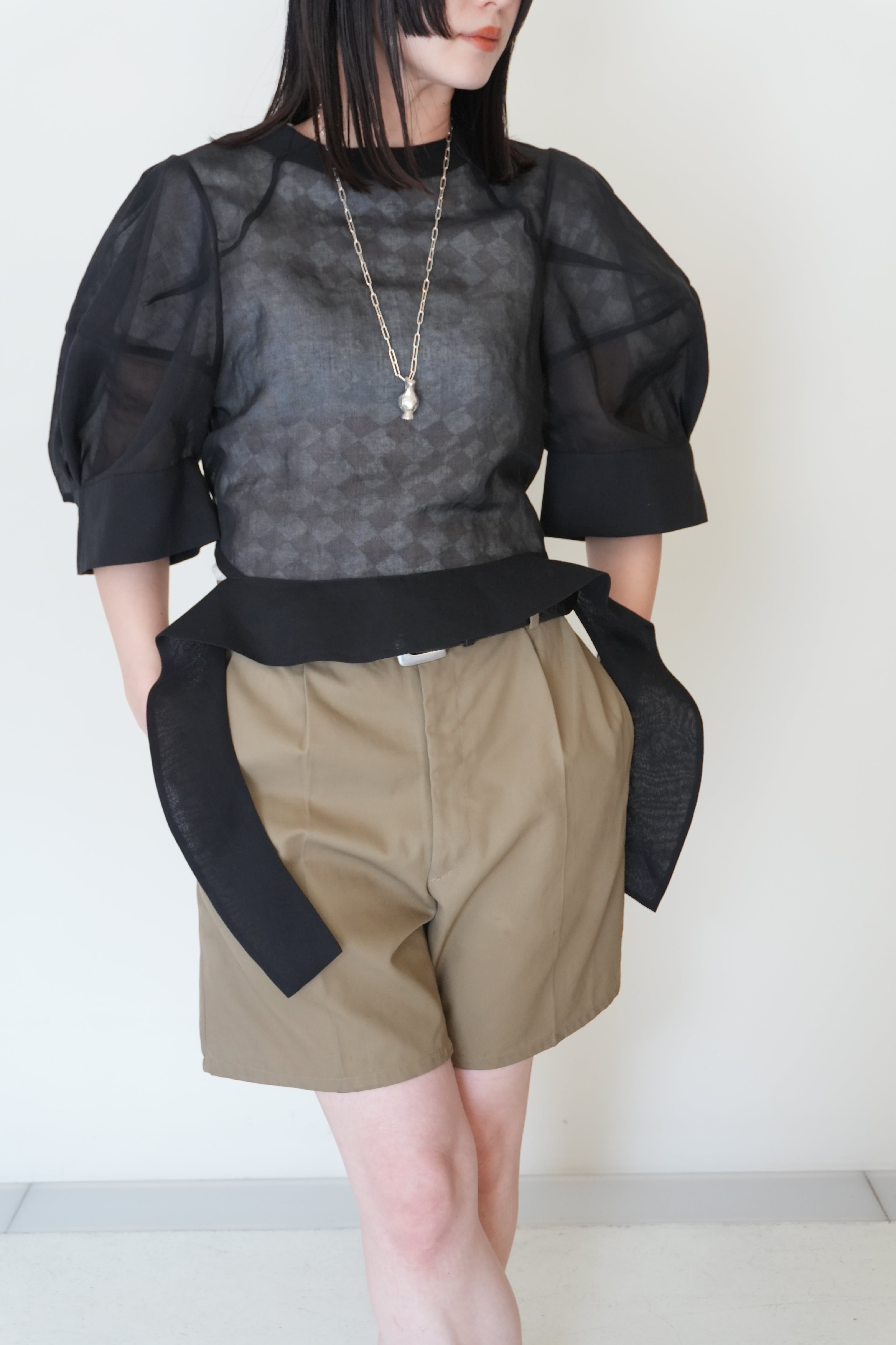 【 mister it.】Mona-es( black )