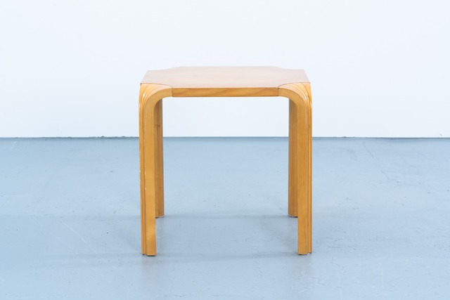 Alvar Aalto | X601 Stool
